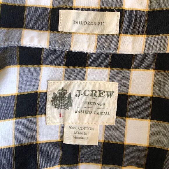 J. Crew Long Sleeve Tailor fit Shirt L gently used - Picture 3 of 4